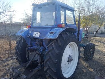 Traktorlar: Taz saz veziyetde 4 tekeride teze — 5