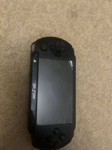 купить пс вита: Sony Playstation Portable (Psp) ela veziyyetdedir, ekranda qoruyucusu