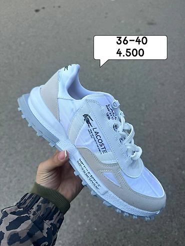 Patike: 36-40
4.500 na lalafo.rs — 2 Patike: 36-40
4.500 — 2