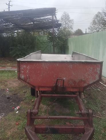 yeni traktorlar: Kipli kənd təsərrüfatı qoşqusu - Tip: tək oxlu, kipli (arxa tərəfdən — 2