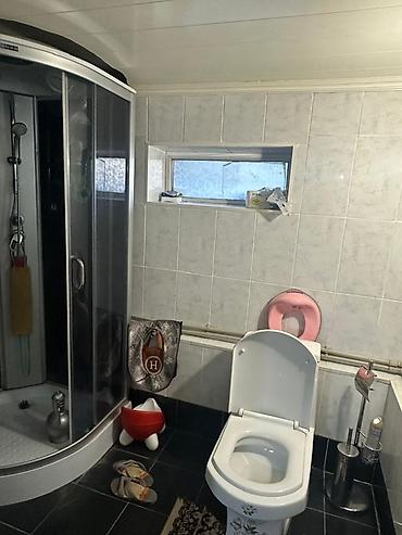 Продажа коттеджей и домов: Продается частный дом с ухоженным двором и светлой верандой-зимним — 17