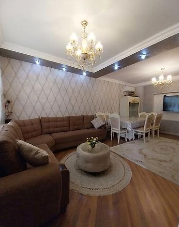 Həyət evləri və villaların satışı: Başlıq: Əmircanda Kupçalı və Təmirli Həyət Evi Satılır! (3 mərtəbə, 4 — 3