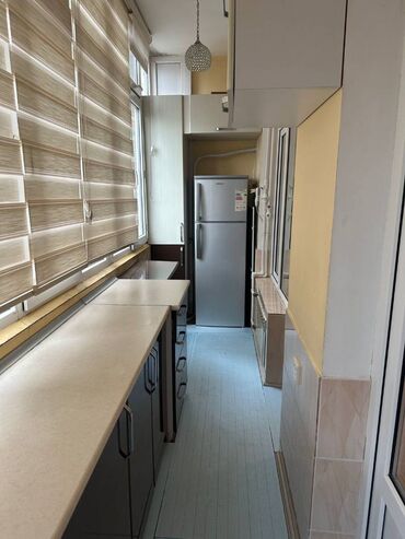 Uzunmüddətli kirayə mənzillər: Neftçilər metrosu,Nazlı sarayın yanında18 mərtəbənin,4-cü — 8