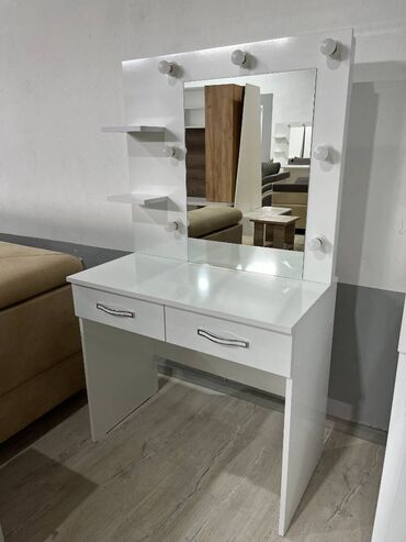 Stolovi: Sto za šminkanje 5 U ponudi moderan stočić za šminkanje, savršen za — 6
