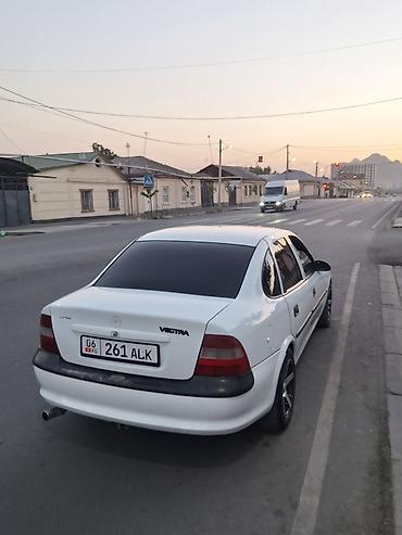 опел вектира: Opel Vectra: 1996 г., 1.8 л, Механика, Бензин, Седан — 7