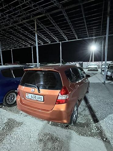 малолитражки на автомате: Honda Jazz: 2008 г., 1.4 л, Автомат, Бензин, Хэтчбэк — 1