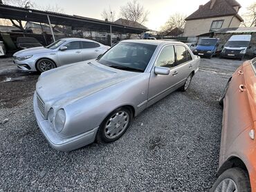 холодильник в расрочку: Mercedes-Benz : 1993 г., 2.8 л, Автомат, Бензин, Седан