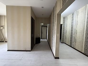 Долгосрочная аренда квартир: Сдается 4к.кв. ул.Бектенова/Горького(р-н Таш-Рабата), 106с. 4\9 — 13