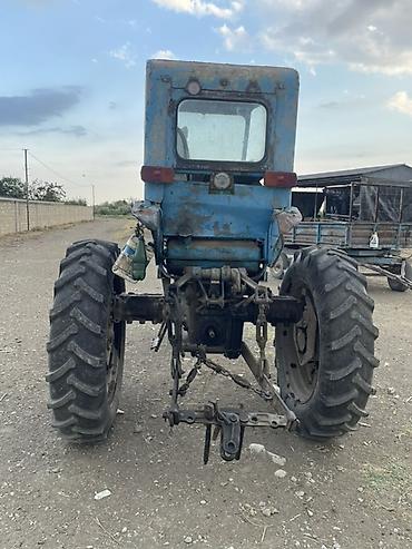 15 38 təkər: Traktor MTZ tipli, mavi rəngli, kabinalı Senedleri Qaydasindadir - — 4