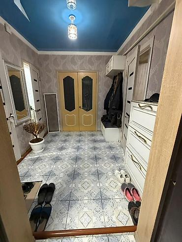 Продажа коттеджей и домов: Уй сатылат кочкор айылында Мал жаккан жери бар 2 этаж чоп жыйнаган — 34