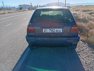 trd off road: Volkswagen Golf: 1993 г., 1.8 л, Механика, Бензин, Хэтчбэк — 6