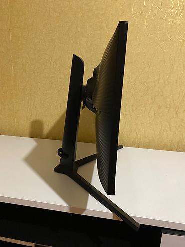 samsung oled: Monitor tezelikden mende olub,yeniden seçilmir,çox qeşeng monitordu,4k — 5