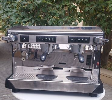 Biznes üçün program təminatı: Rancilio Classe 7 Tall Group. İtalyan brendi. ikinci əl. 8 ay zəmanət