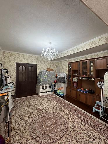 2 8: 2 комнаты, 74 м², 8 мкр Элитка, 1 этаж — 4