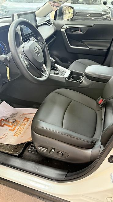 лх 300: Toyota RAV4: 2020 г., 2.5 л, Автомат, Гибрид, Кроссовер — 4