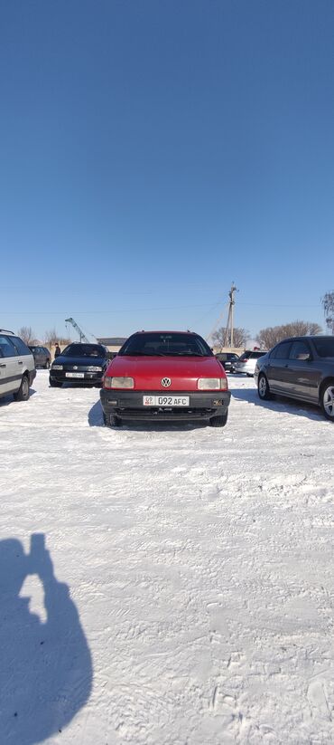 Volkswagen: Volkswagen Passat: 1989 г., 1.8 л, Механика, Бензин, Универсал