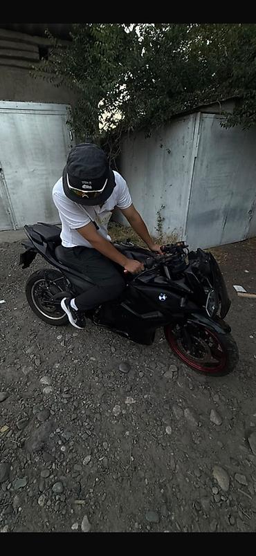 Электромотоцикл yamaha r3 (реплика), 5000 мач, 100 км максималка