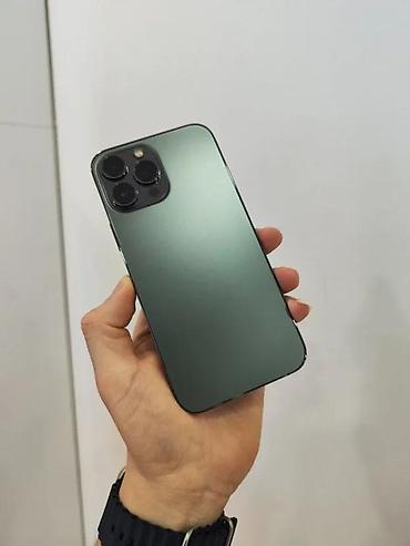 Apple iPhone: Apple iPhone – zelena nijansa, sa trostrukom zadnjom kamerom i LED — 1