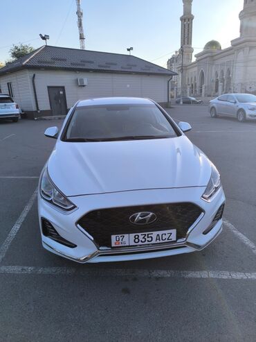 хундай i30: Hyundai Sonata: 2020 г., 2 л, Типтроник, Газ, Седан