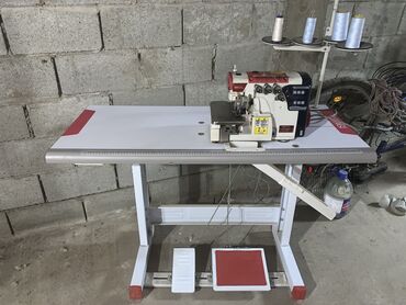 туникафон станок цена: Продается швейный машинка 4х нитка 
Состояние отличное
Цена договорная