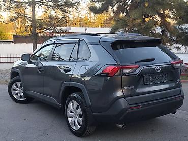 доп фара: Toyota RAV4: 2019 г., 2.5 л, Автомат, Бензин, Внедорожник — 7