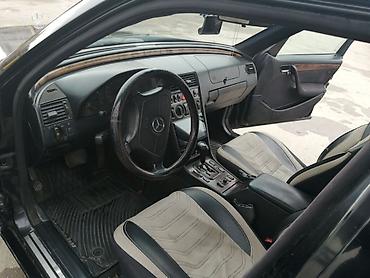 mersedes g 63: Mercedes-Benz C-Class: 2.2 l | 1999 il Sedan — 6