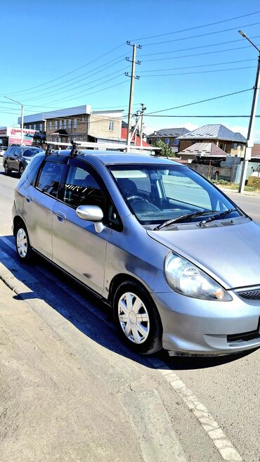бишкек беловодск маршрутка цена: Honda Fit: 2004 г., 1.3 л, Вариатор, Бензин, Хетчбек