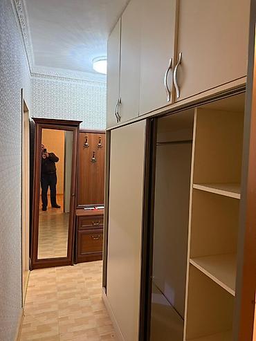 evlər studiya: 2 Otaqlı mənzildir. Ev yalnız kirayə verilir ( ailə və yaxud 2 tələbə — 6