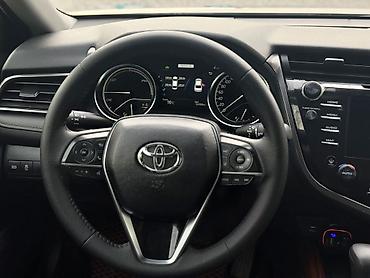 Toyota: Toyota Camry: 2019 г., 2.5 л, Вариатор, Гибрид, Седан — 13