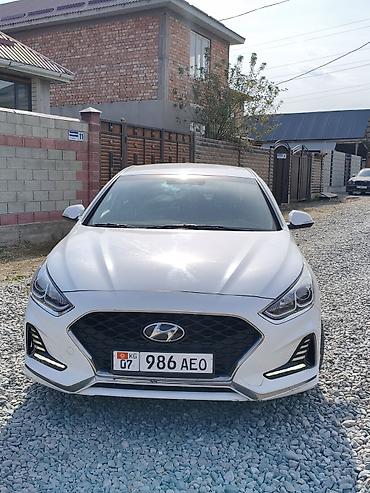Hyundai Sonata: 2022 г., 2 л, Автомат, Газ, Седан