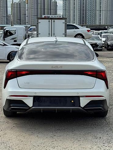 kia monin: Kia K5: 2022 г., Бензин, Седан — 5
