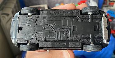 Avtomobil modelləri: Коллекционная модель volkswagen touareg grey metallic 2003 kinsmart — 17