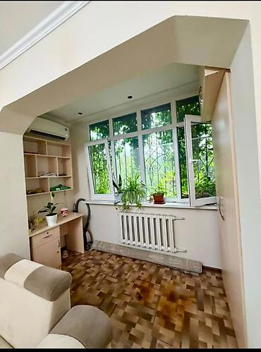 2 room: 2 комнаты, 50 м², 7 мкр 105 серия, 3 этаж, Евроремонт — 4