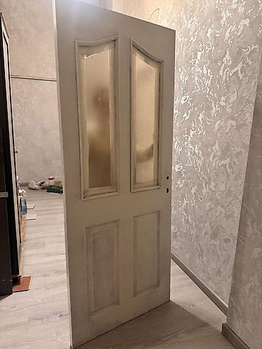 qapi taxta: İşlənmiş Otaq qapısı 80x200 sm Çərçivə ilə, Zəmanətsiz, Ünvandan götürmə — 1