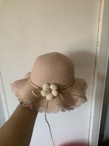 Baş geyimləri: Uşağ üçün şlyapalar . Satışları 15 azn olub və hal hazırda 5 AZN. Maya — 2