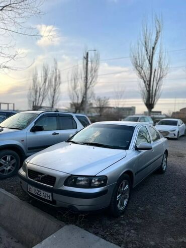 volvo tigach: Volvo : 2001 г., 2.4 л, Автомат, Бензин, Седан