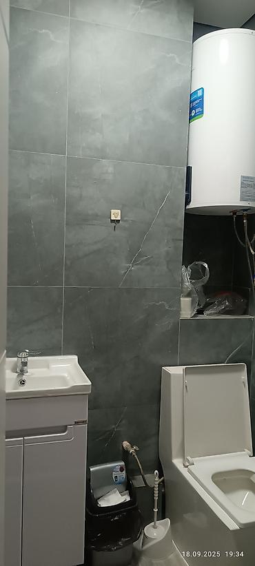 Кухонные гарнитуры: Кухонный гарнитур + обеденный стол с табуретами Современный комплект — 13