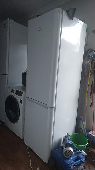 indesit: Холодильник Indesit, двухкамерный, белый - Классическая компоновка — 2
