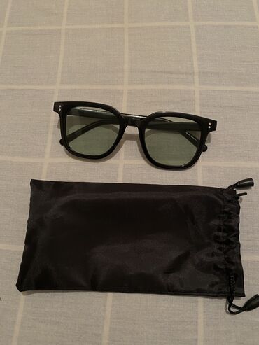 очки для защиты: Очки темно-зеленные (защита от ультрафиолета)