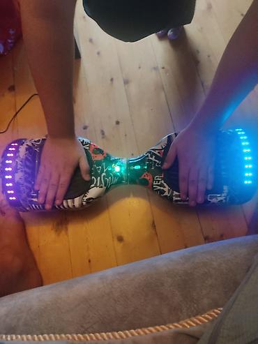 Giroskuterlər: Qraffiti dizaynlı hoverboard (özünü tarazlayan skuter) istenmisti — 2