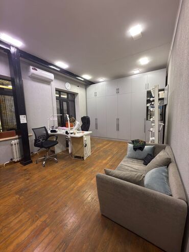 дом под офис: Сдаю Офис, 70 м², С отдельным сан узлом
