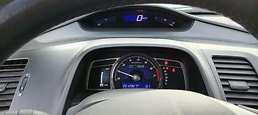 Продажа авто: Honda Civic: 2009 г., 1.3 л, Гибрид, Седан — 10