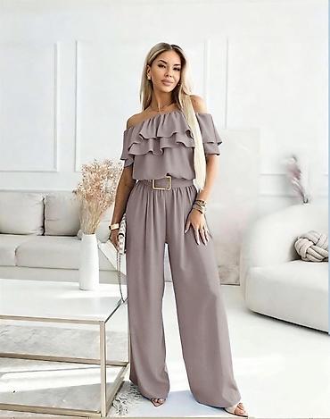 twilly hermes: Ženski elegantni kombinezon sa volanima na ramenima
2700 din
S M L — 7