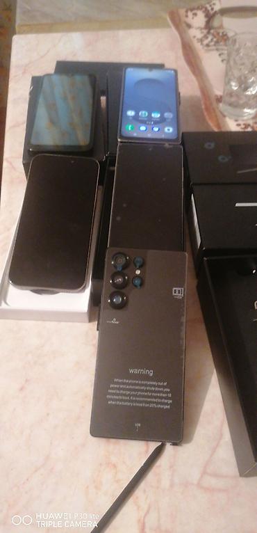 Samsung: Samsung Galaxy S24 Ultra i S25 Ultra – više komada, različite — 10