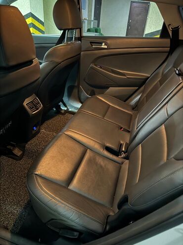 Hyundai: Hyundai Tucson: 2018 г., 2 л, Дизель — 8