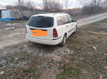 Ford: Ford Focus C-Max/Grand C-Max tipli ağ rəngli universal/minivan — 4