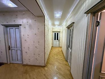 əmlak birjası: Yeni Yasamal, 4 otaqlı, Yeni tikili, m. İnşaatçılar, 150 kv. m — 10