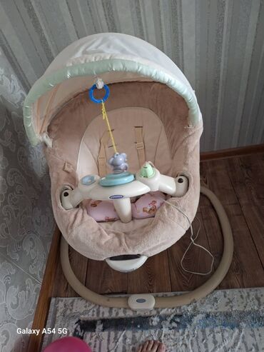 маленькие обезьянки купить: Электрокачели для младенца Graco - Комфортное мягкое кресло-кокон с