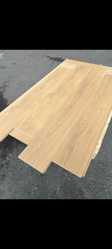 Qida məhsulları: MDF/Laminat lövhələr – ağac teksturalı - Material: laminat örtüklü