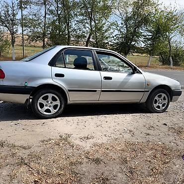 Toyota Corolla: 1998 г., 1.5 л, Автомат, Бензин, Седан